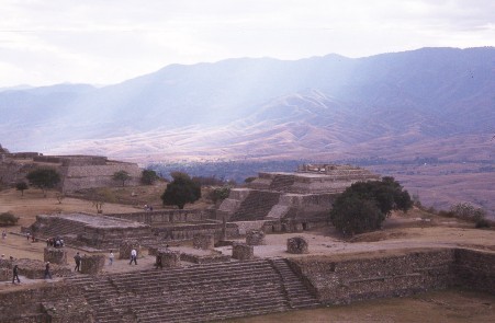 [Monte Alban]